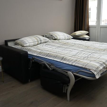 Modern Apartment At European Quarter Брюссель Екстер'єр фото