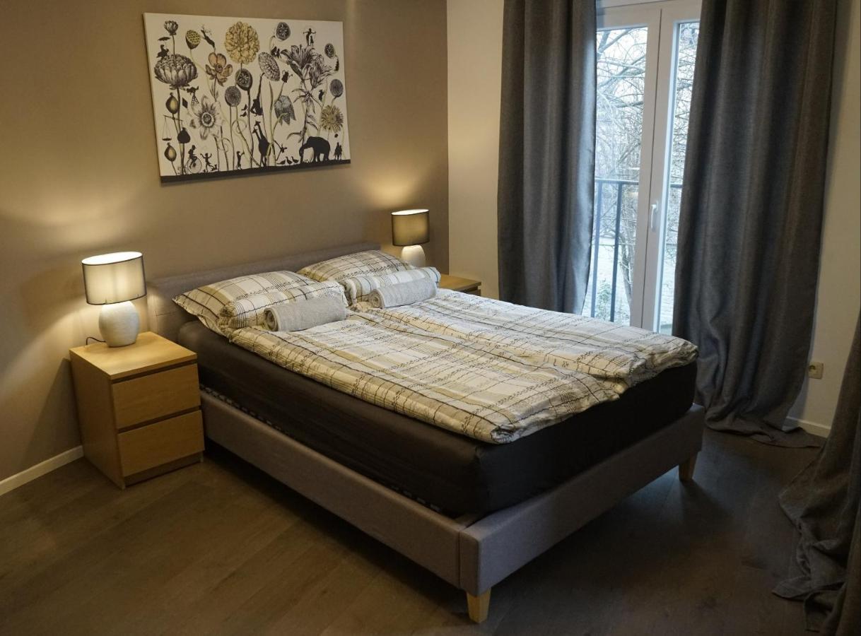 Modern Apartment At European Quarter Брюссель Екстер'єр фото