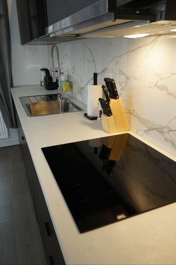 Modern Apartment At European Quarter Брюссель Екстер'єр фото